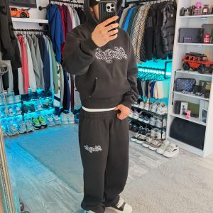 NOFS Black Studs Hoodie mit Script Logo und Studs