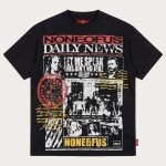 NOFS Black Newspaper T-Shirt mit Daily News Print
