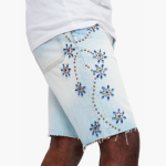 NOFS Light Wash Denim Shorts mit Gem und Studs Details