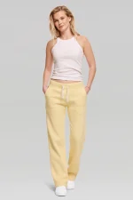 NOFS Lemon Sweatpants in Hellgelb mit geradem Bein