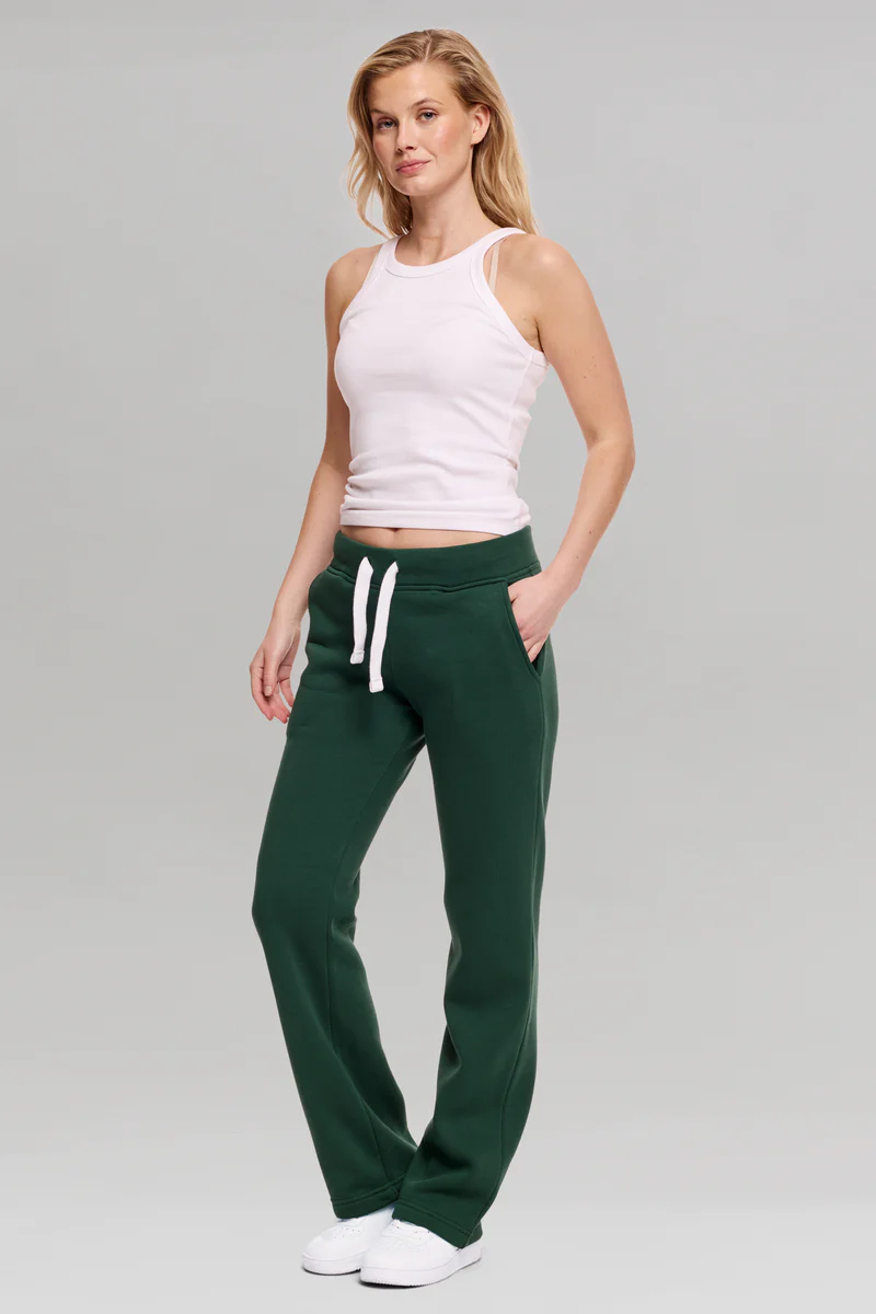 NOFS Green Sweatpants in Dunkelgrün mit geradem Bein NOFS Green Sweatpants in Dunkelgrün mit geradem Bein