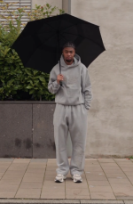 NOFS Grey Premium Hoodie mit Stickerei