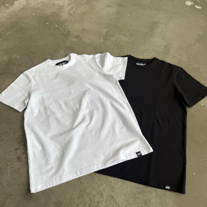 NOFS Black White T-Shirt Set mit Logo Tag am Saum